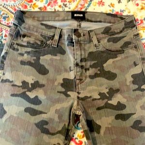 Hudson Jeans Camo size 28